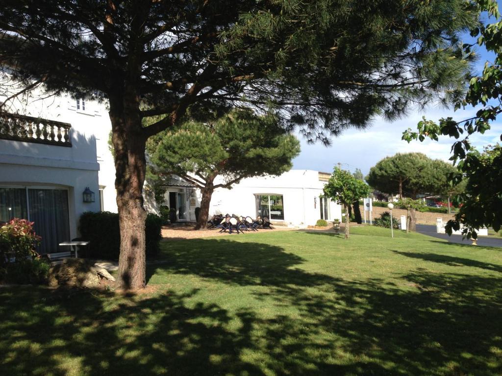 Logis Hotel Restaurant Des Chateaux Azay-le-Rideau Kültér fotó